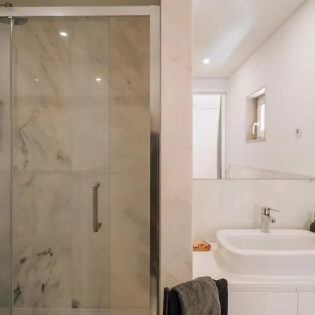 Apartment Kerouac - 1 Bedroom In Principe Real Lisbon